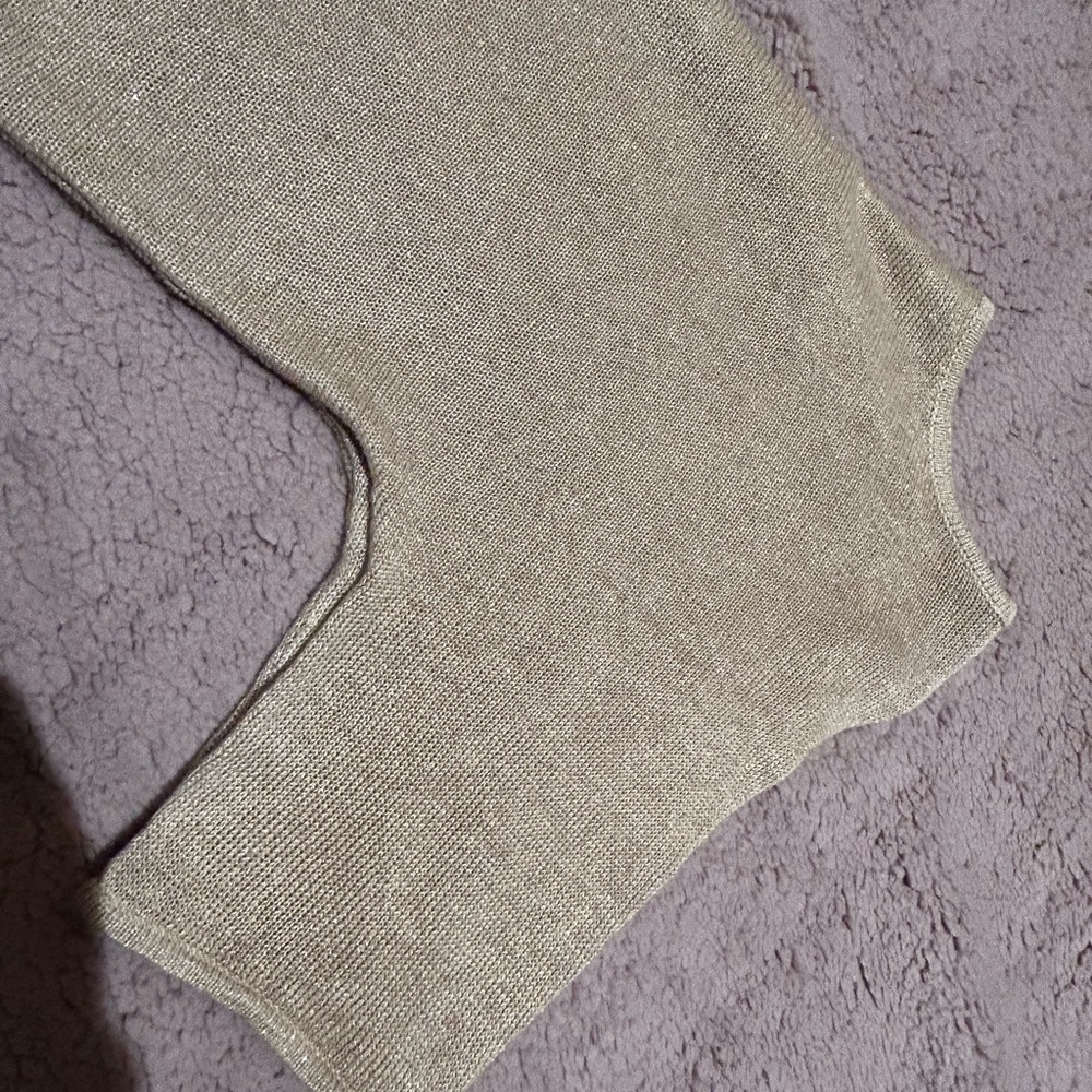 Talbots Top - Picture 9 of 10
